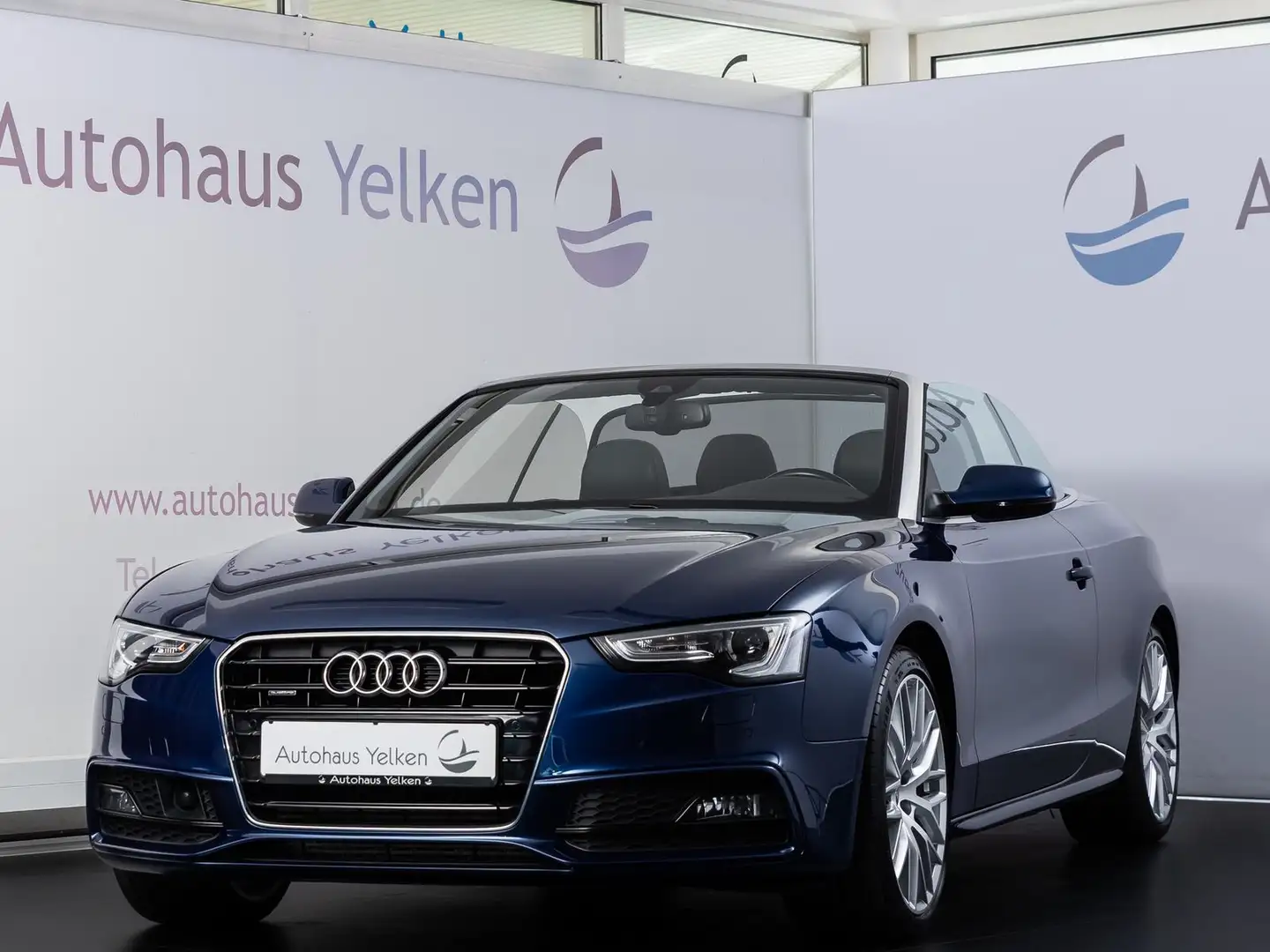 Audi A5 Cabriolet 3.0 TDI S Line *ACC*MMI-PL*RFK*SPUR Blauw - 1