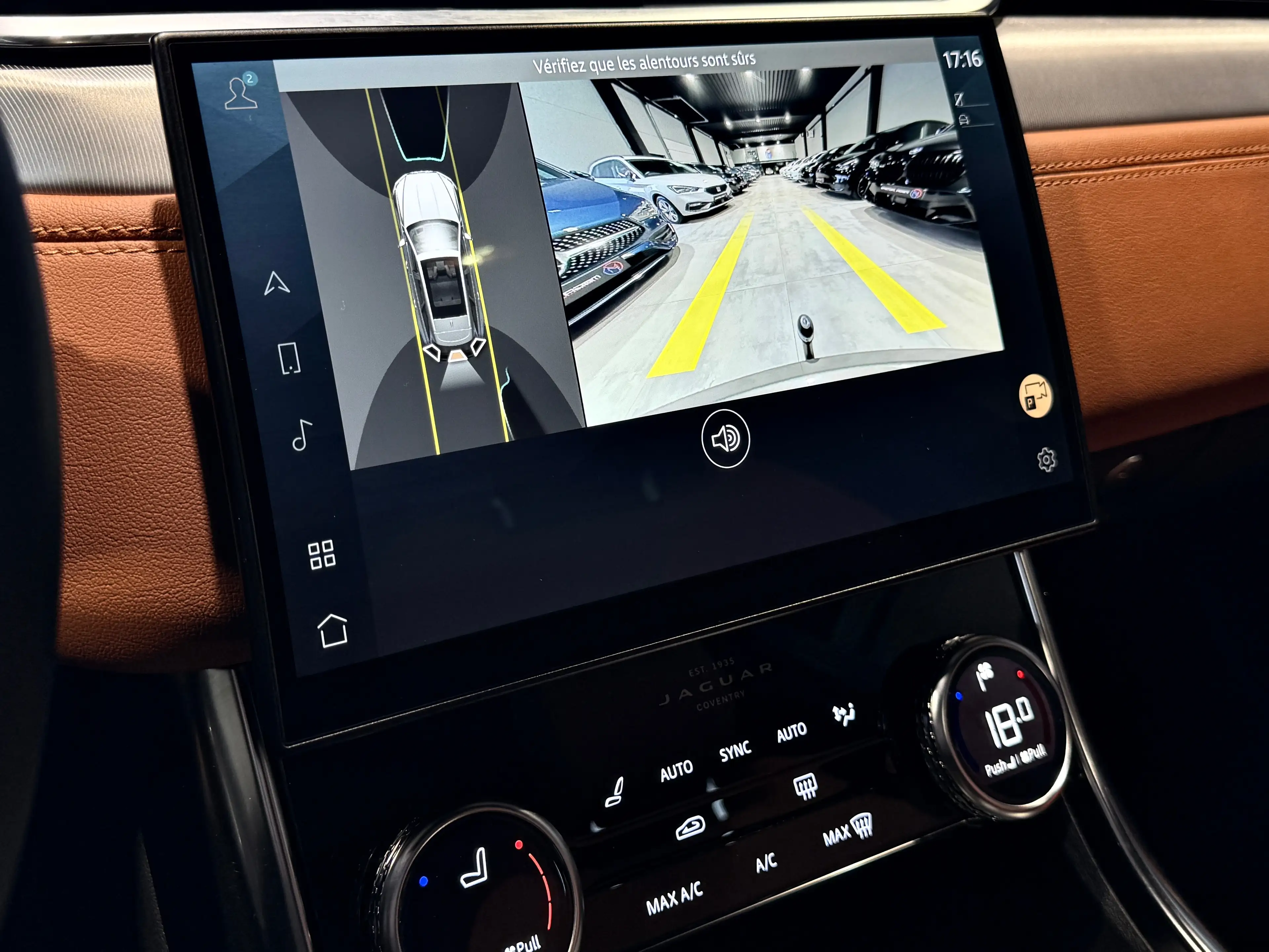 Jaguar XF 2.0 D200 !! R-DYNAMiC !! BLACK EDiTiON !! FULL FULL OPTS !! — photo 14