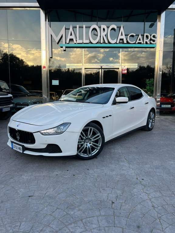 Maserati Ghibli 3.0 V6 BT 330cv RWD - foto 1