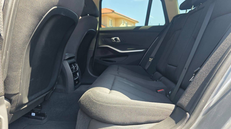 BMW 318 Nieuw Model Benzine Automaat Groot Scherm Head-Up — photo 9