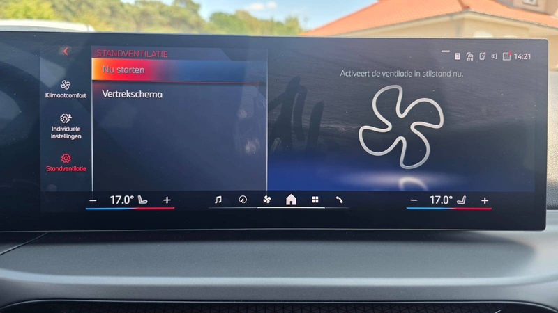 BMW 318 Nieuw Model Benzine Automaat Groot Scherm Head-Up — photo 13
