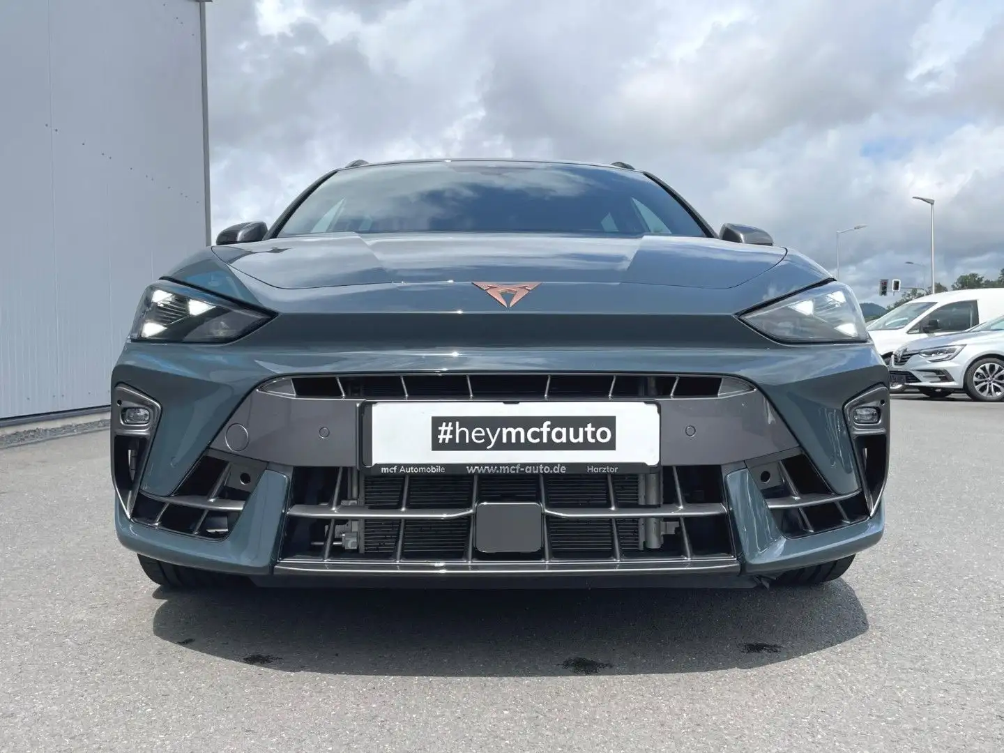 CUPRA Leon Sportstourer 2.0 TSI 4Drive VZ *19Zoll*DDC* Blue - 2
