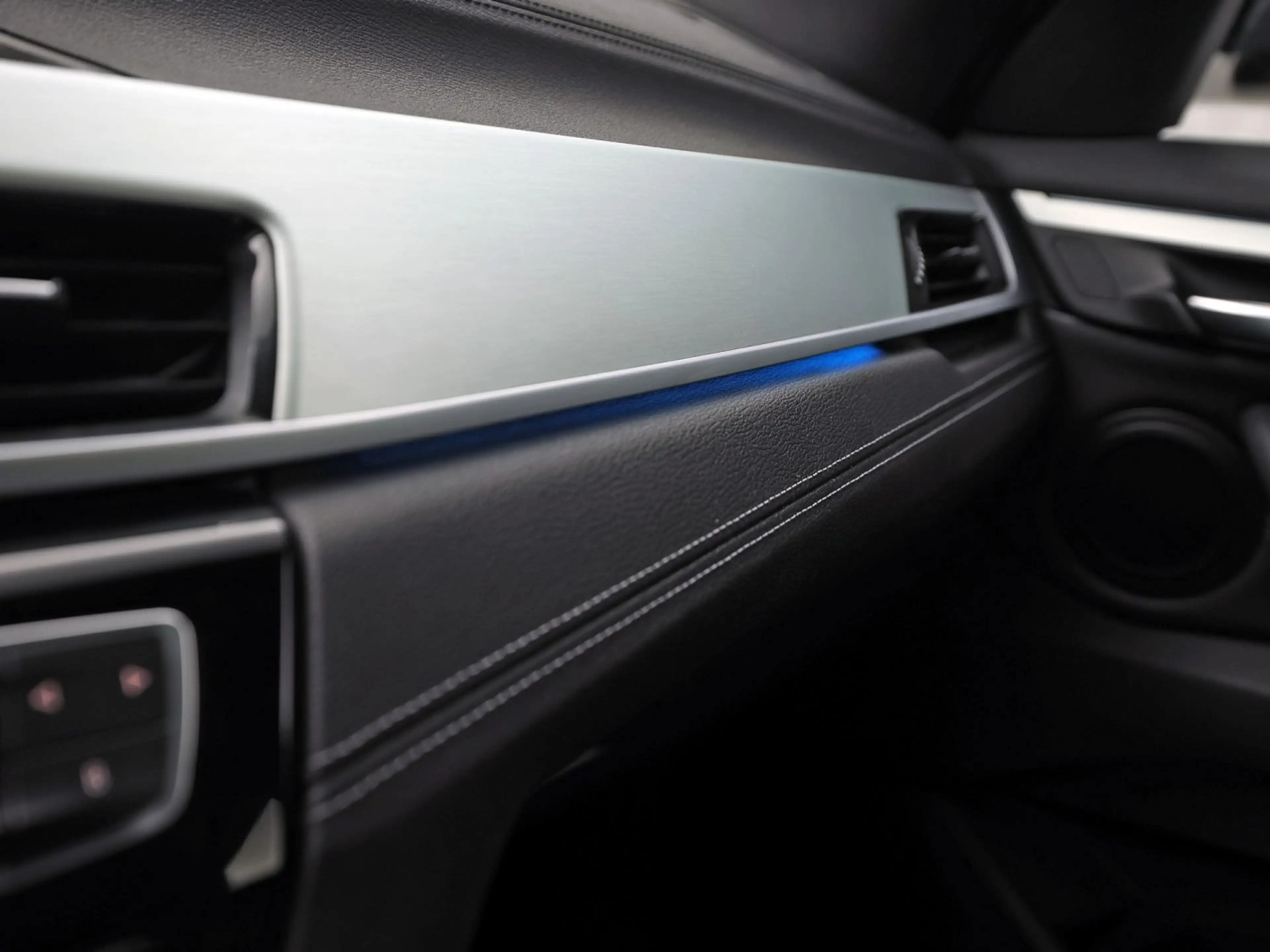BMW X1 xDrive25e M Sport High Executive 221Pk Automaat (S — photo 26