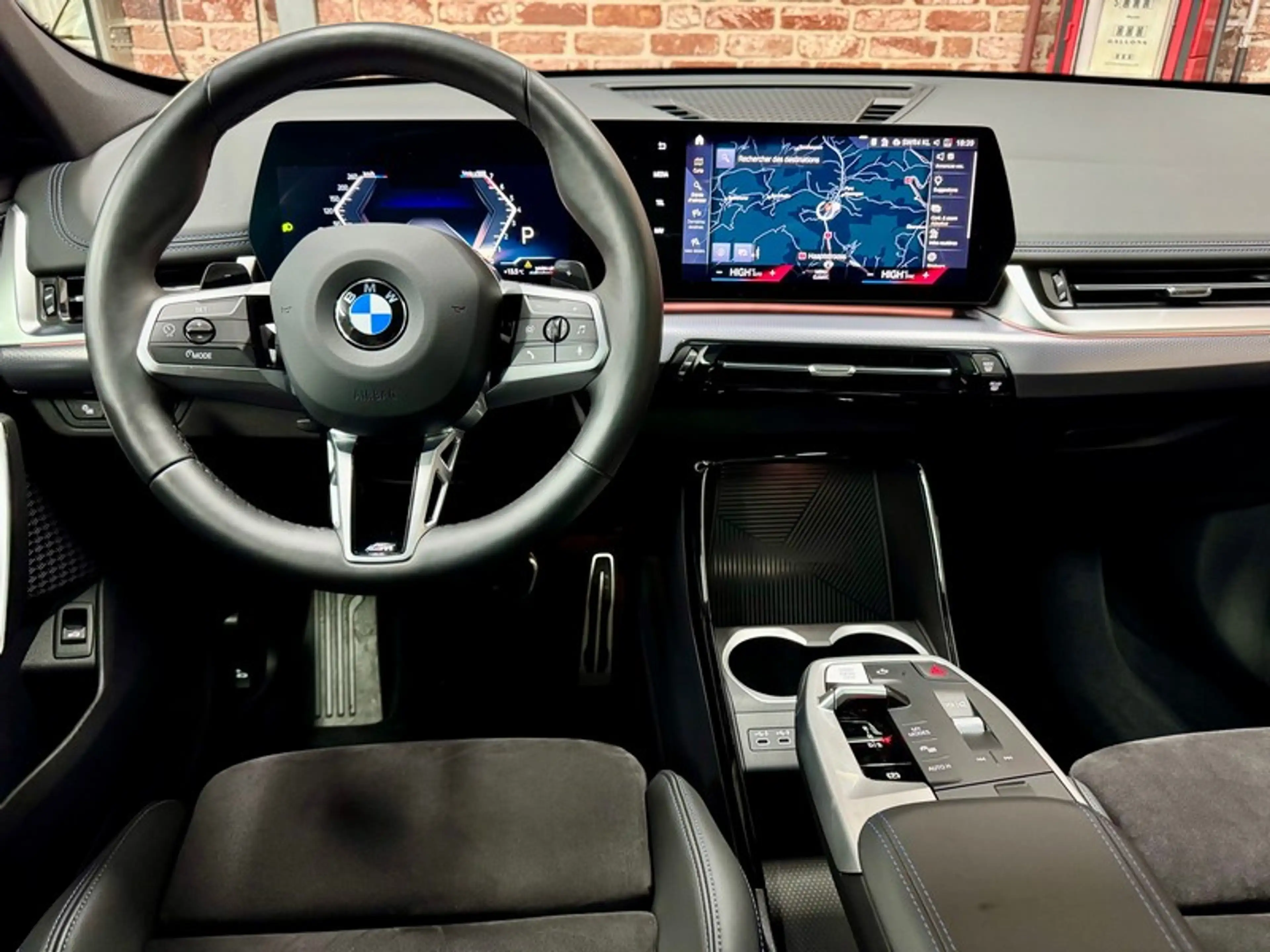 BMW X1 X1 20iA 1.5 156cv Auto sDrive M-SPORT — photo 4