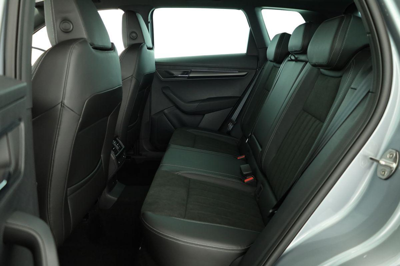 Skoda Karoq Sportline 1.5 TSI DSG Sportline, AHK, Navi, Mat... — photo 11