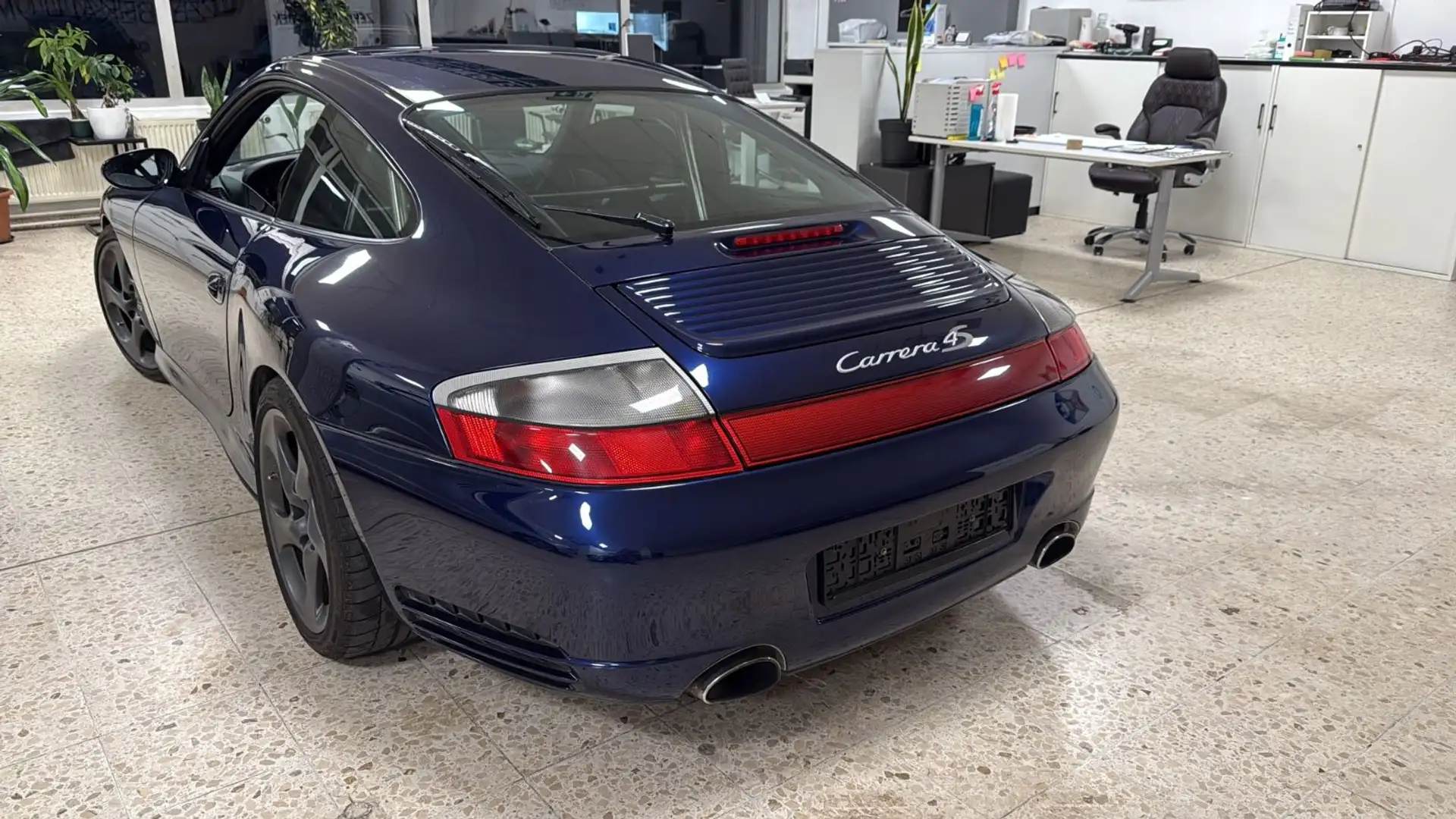 Porsche 996 911/996 Carrera 4S Blau - 2