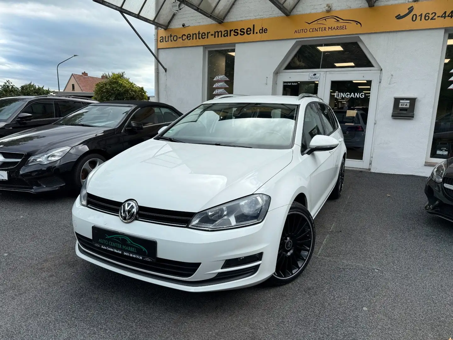 Volkswagen Golf VII Comfortline PDC/18"/TEMPOMAT Blanc - 1