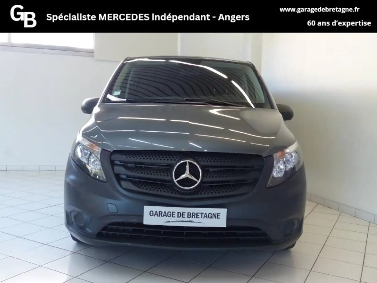 Mercedes-Benz Vito 116 CDI BlueEFFICIENCY Long Pro 7G-TRONIC PLUS Grau - 2