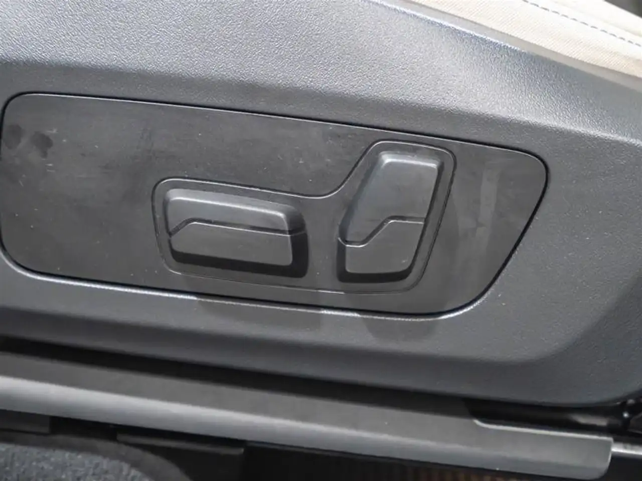 BMW X1 снимка BMW X1