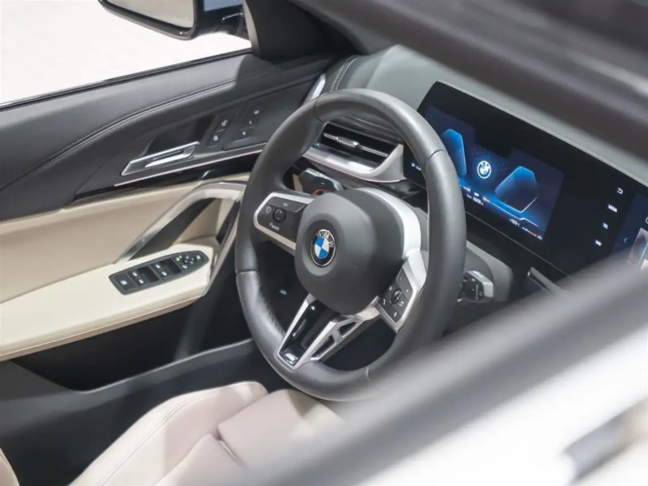BMW X1 снимка BMW X1