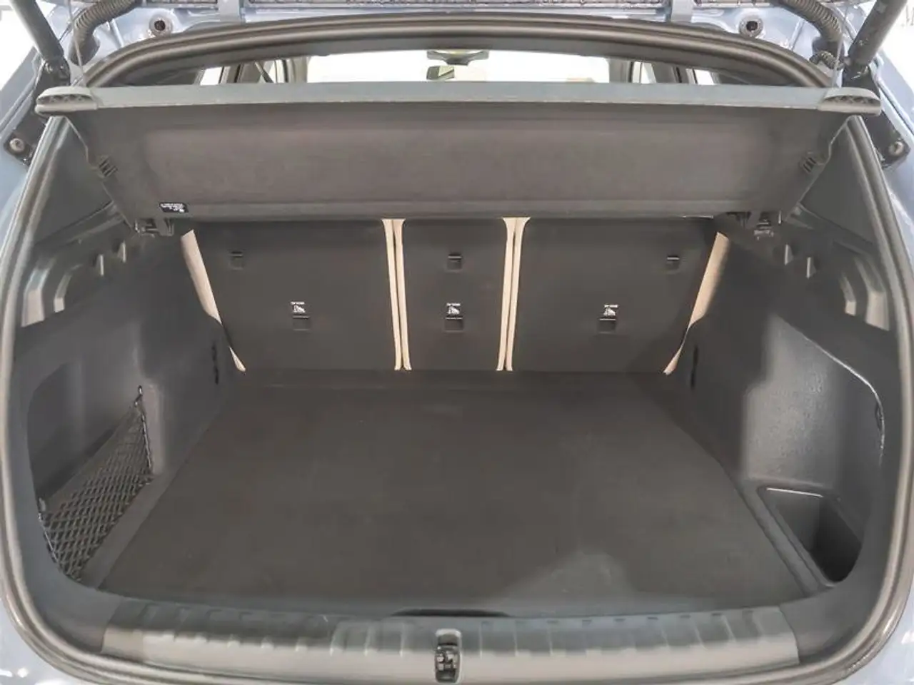BMW X1 снимка BMW X1