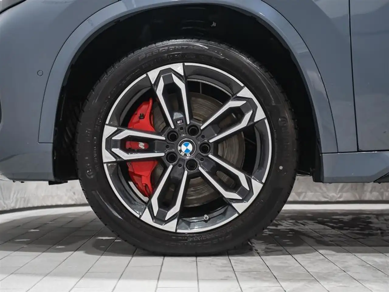BMW X1 снимка BMW X1