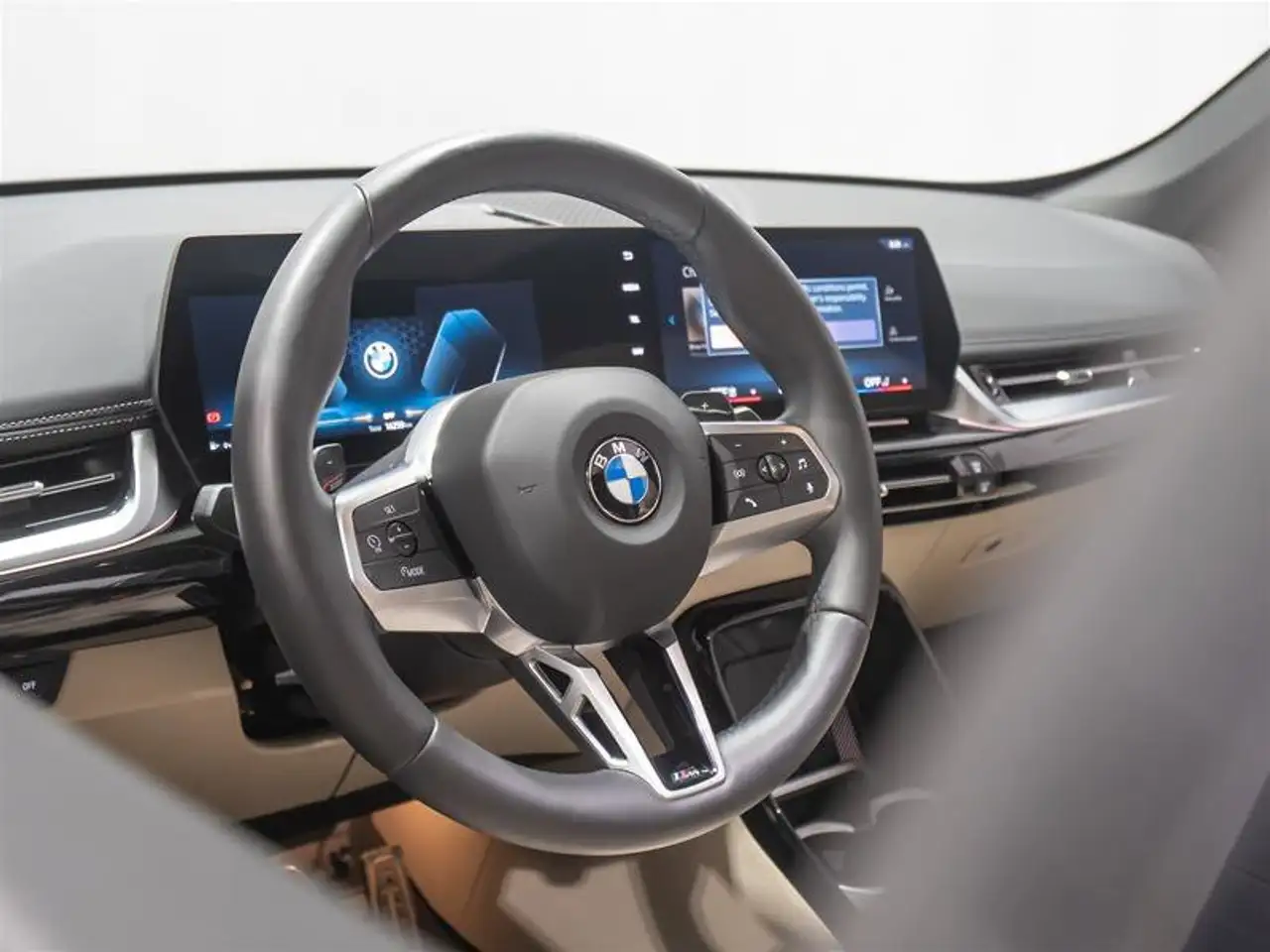 BMW X1 снимка BMW X1