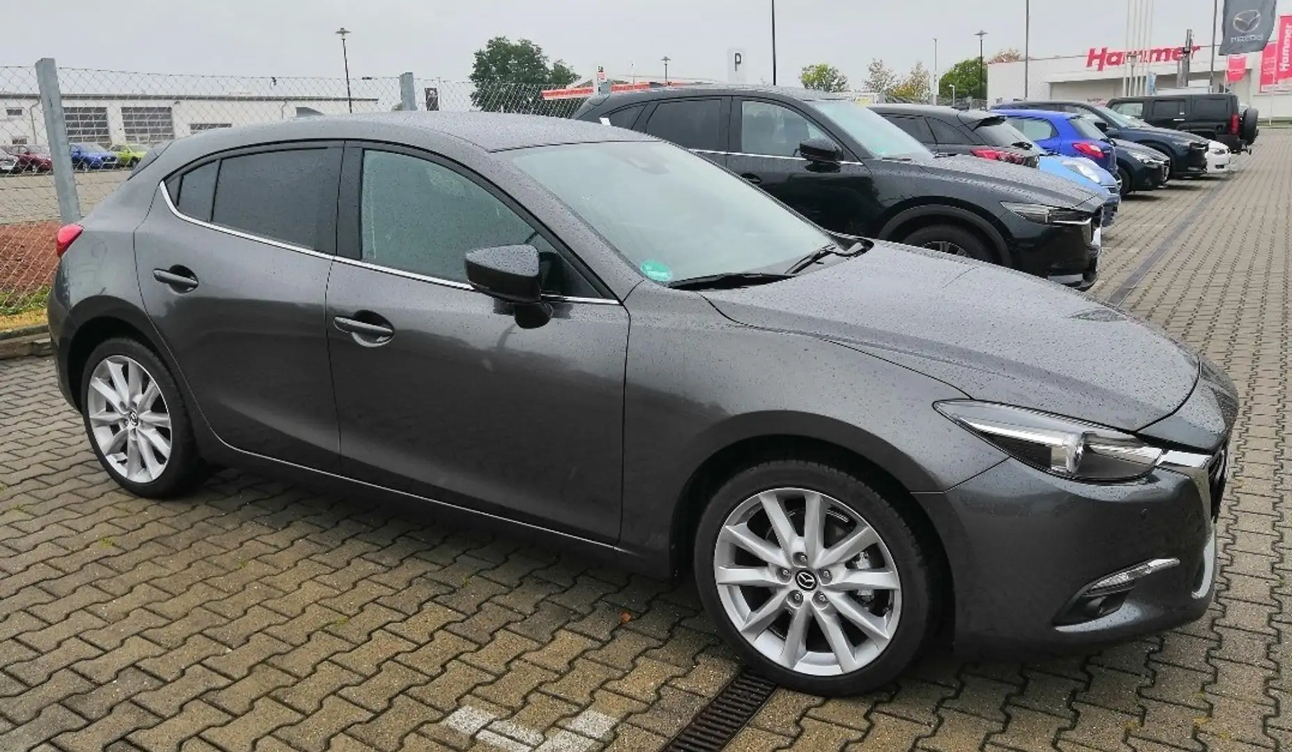 Mazda 3 Sports-Line Gris - 2