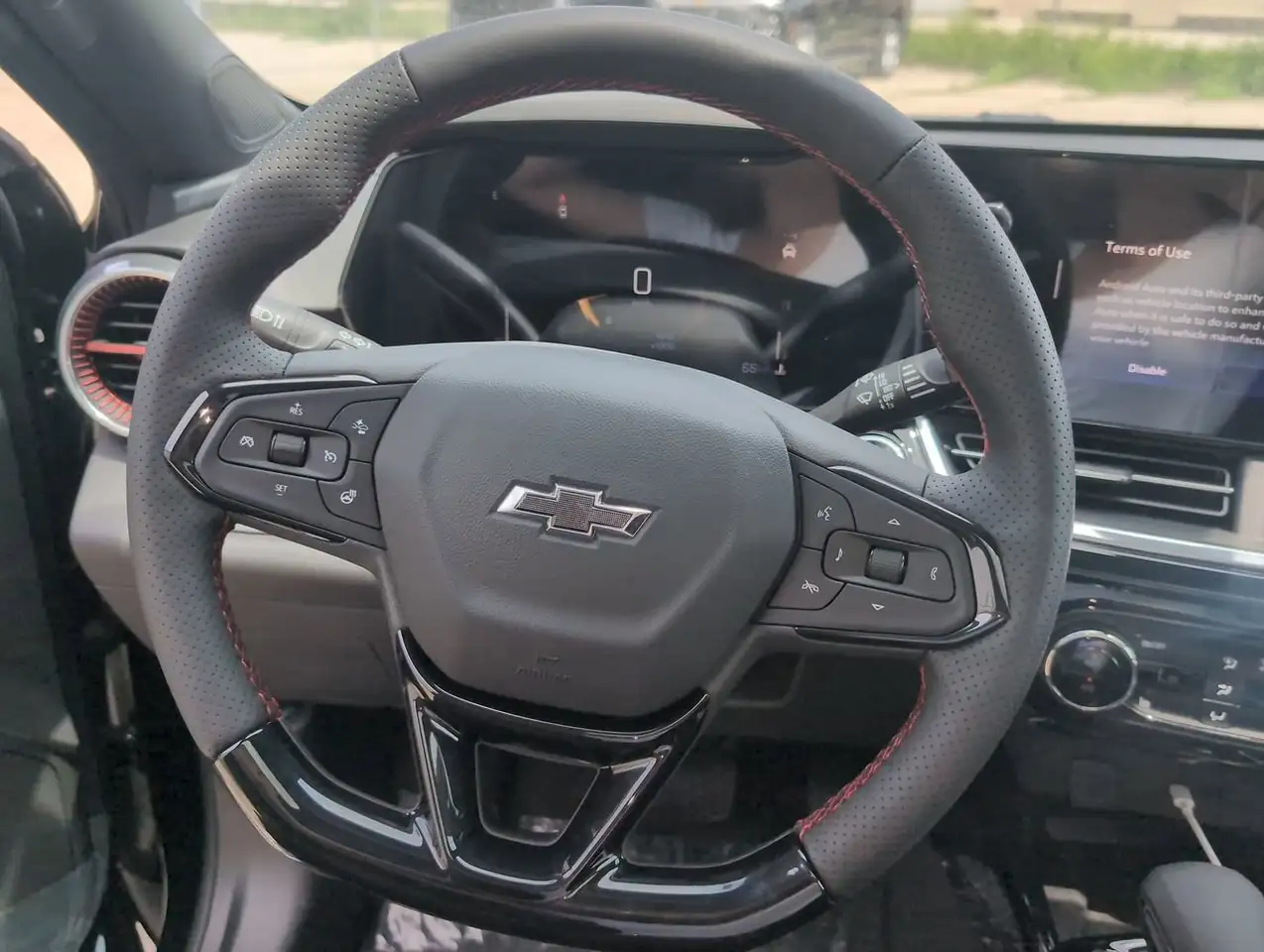 Chevrolet Trax снимка Chevrolet Trax