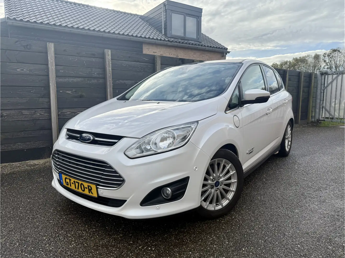 Ford C-Max 2.0 Plug-in Hybrid Titanium Plus dealer onderhoude Wit - 1