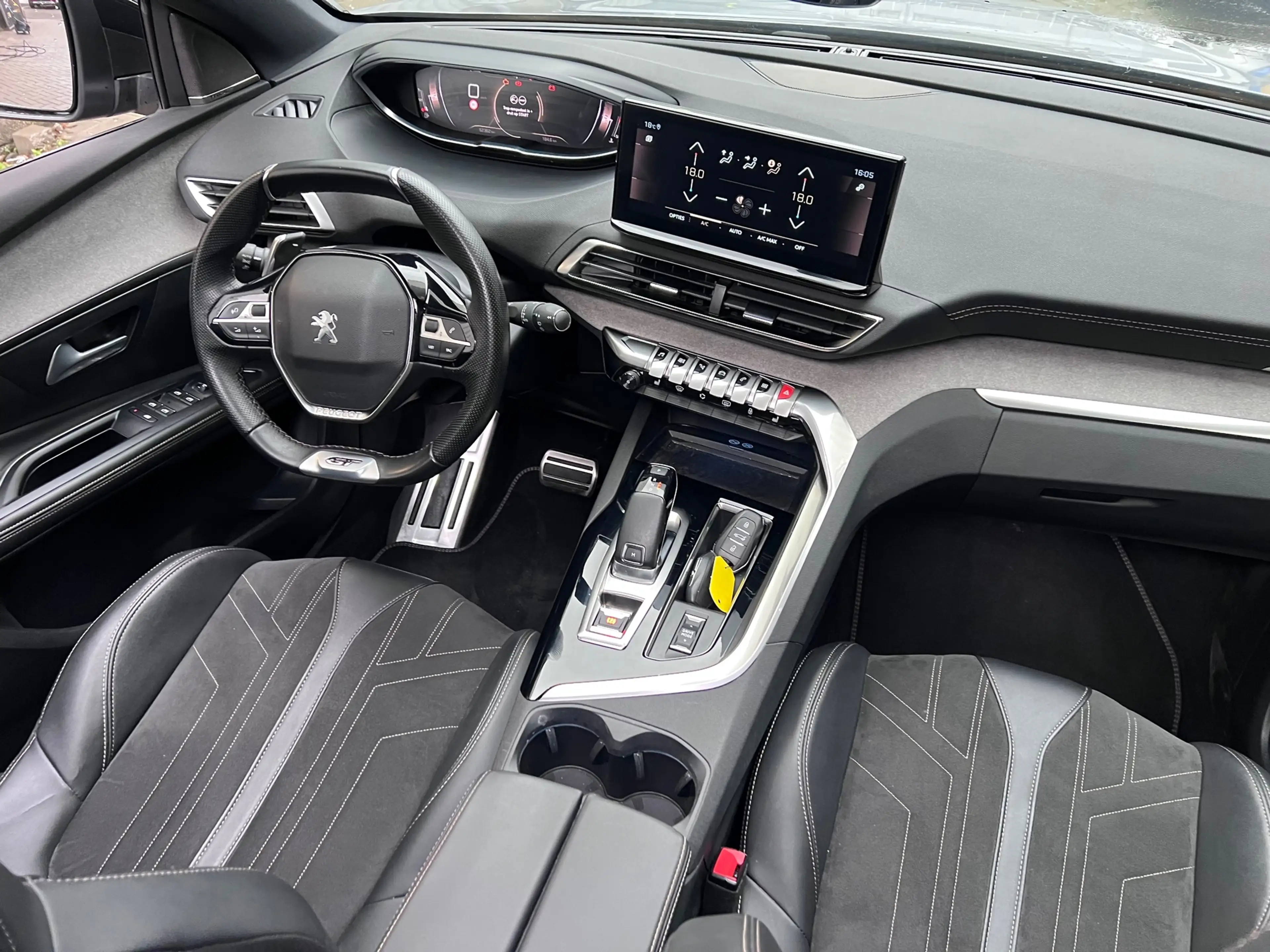 Peugeot 5008 1.2 PureTech GT — photo 3