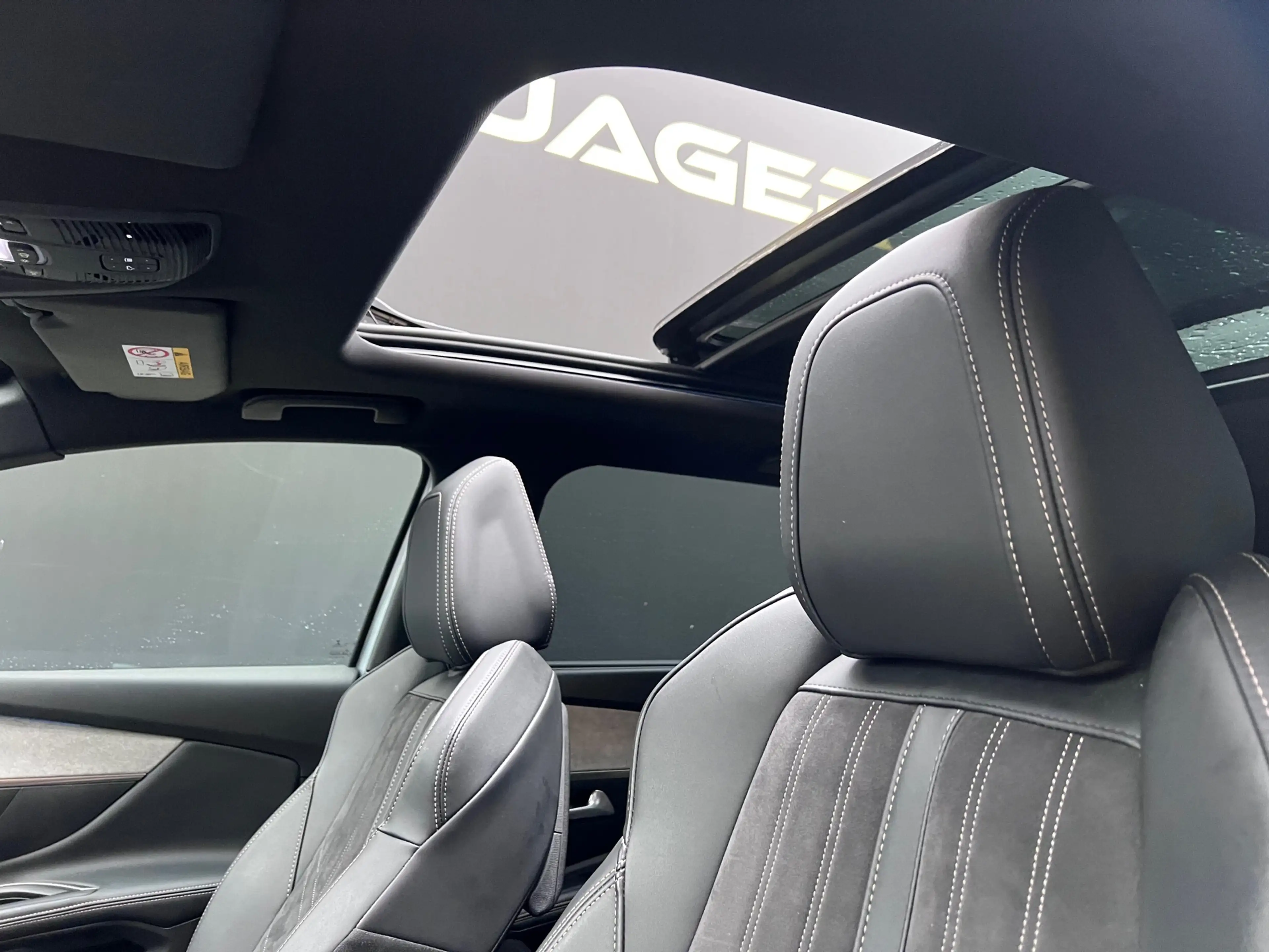 Peugeot 5008 1.2 PureTech GT — photo 14