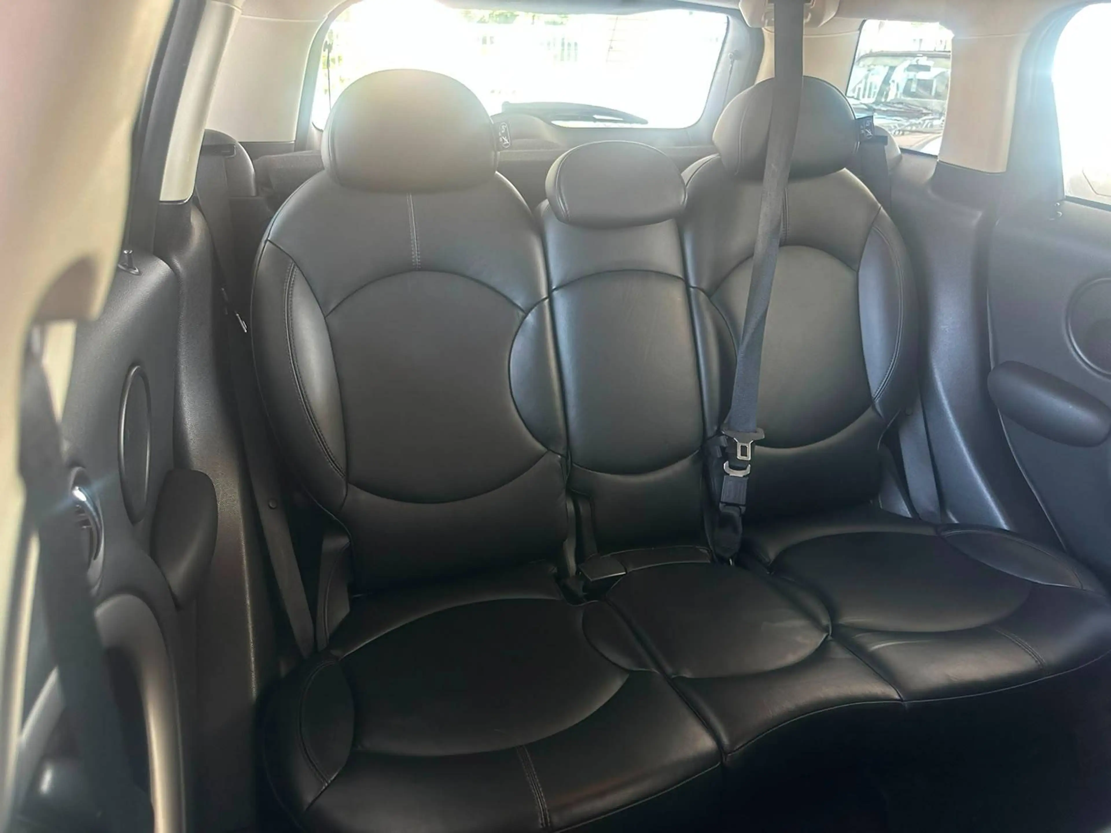 MINI Cooper D Countryman Cooper D — photo 11