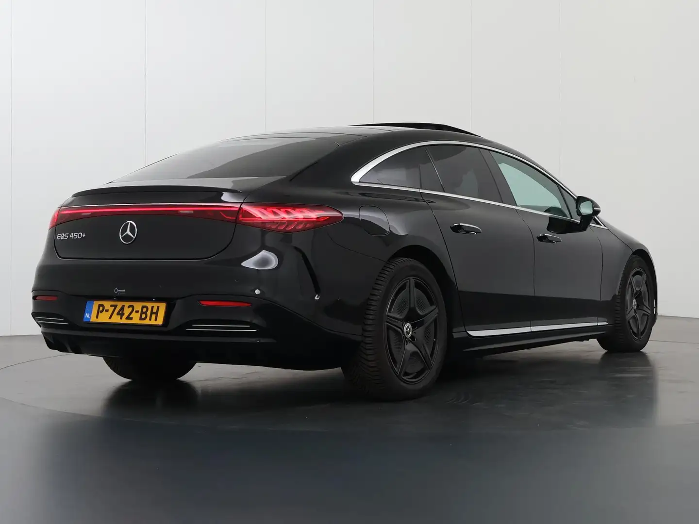 Mercedes-Benz EQS 450+ AMG Line 108 kWh | Panoramadak | Luchtvering Noir - 2
