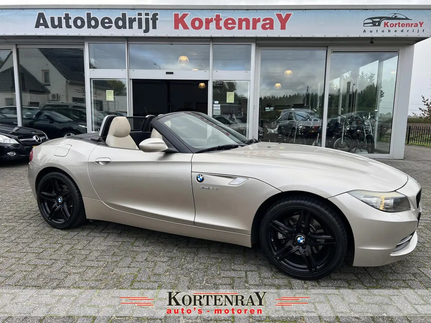 BMW Z4 Roadster sDrive28i Zeer lage km stand, Airco /Crui Grijs - 1