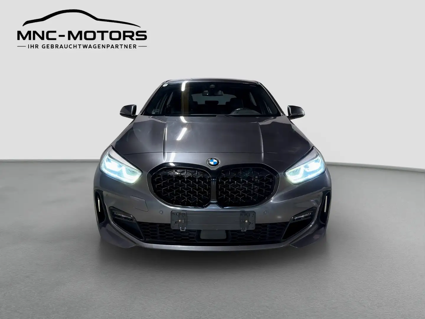 BMW 118 118i | M Sport | Shadow-Line | LED | SHZ | DIGITAL Grau - 2