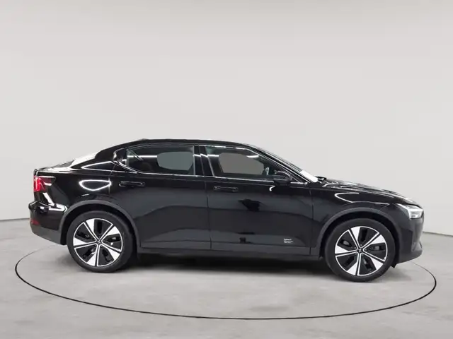 Polestar 2 view 3