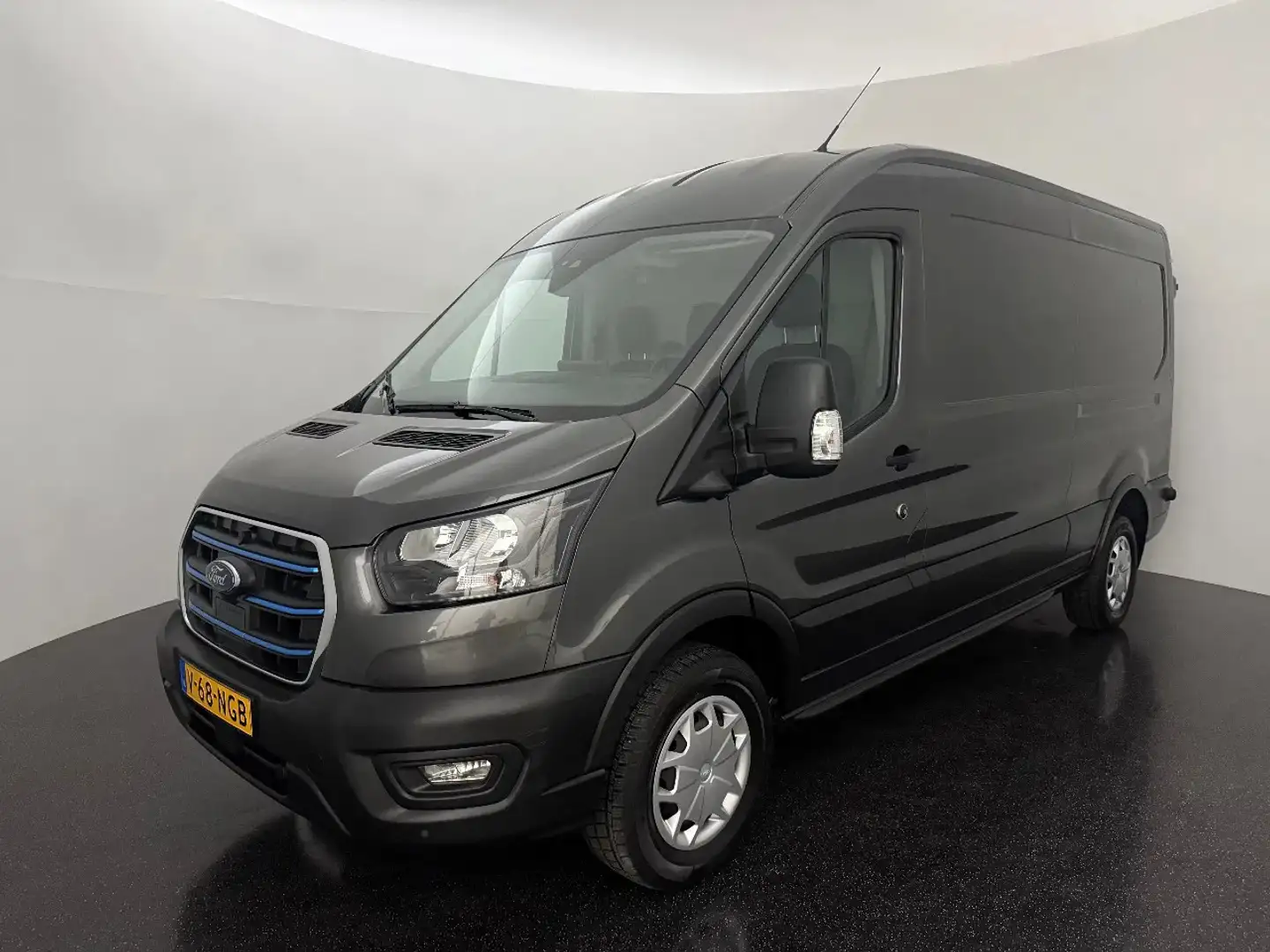 Ford E-Transit 68KWH L3H2 l 100% ELEKTRISCH l NAVI l CAMERA l ACC Grijs - 1