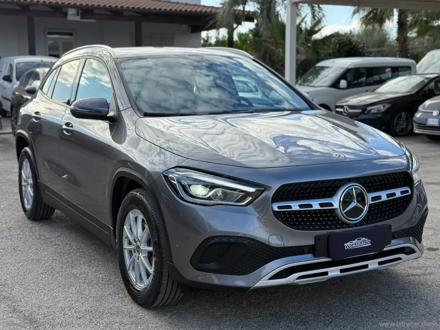 Mercedes-Benz GLA 180 200 d Automatic Business Grigio - 1