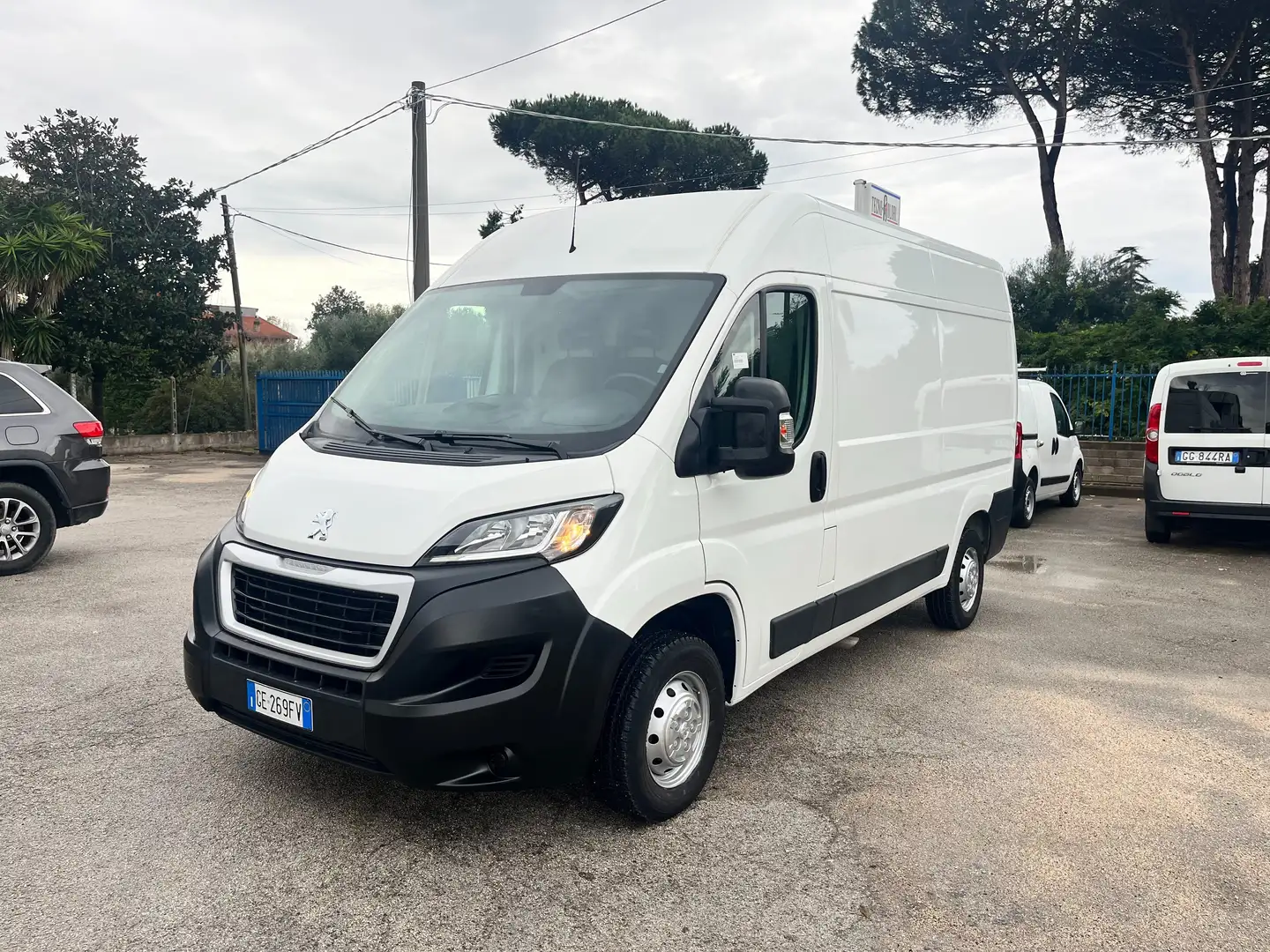 Peugeot Boxer BOXER 335 L2H2 2.2 BlueHDi 140cv S&S Bianco - 1