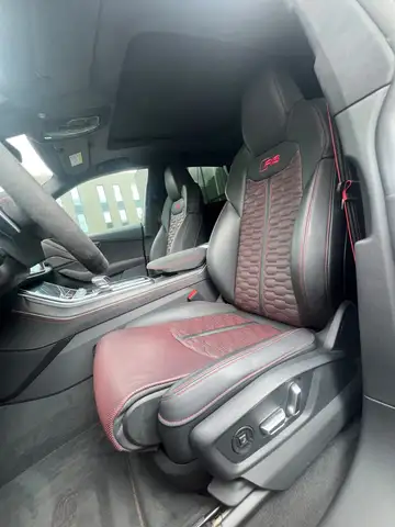 Audi RSQ8 view 4