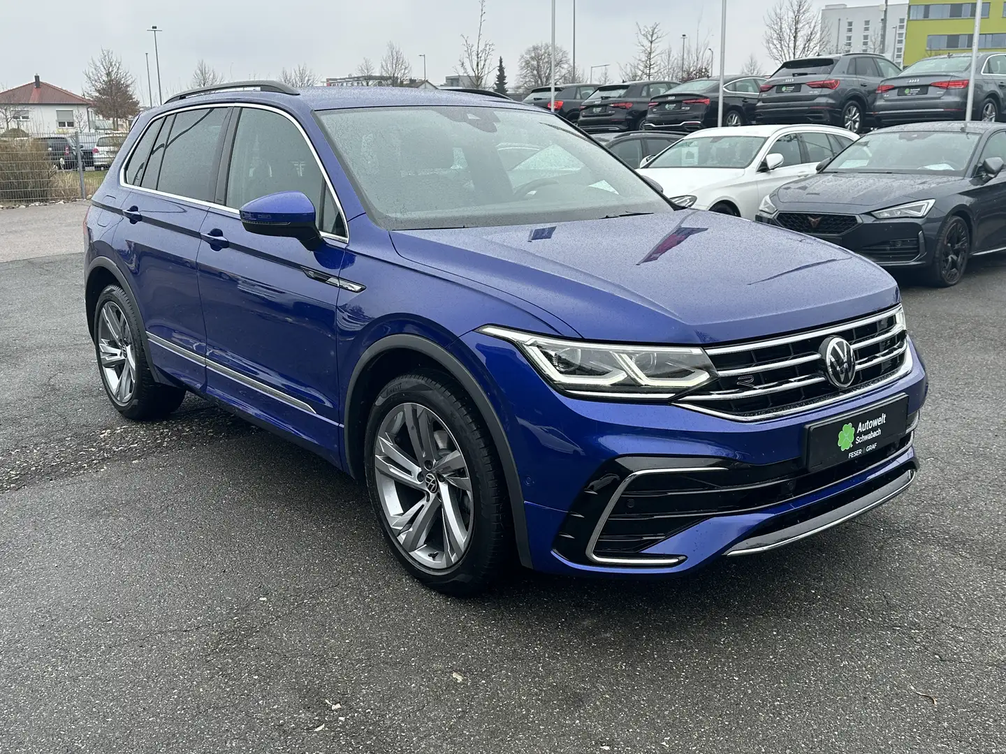 Volkswagen Tiguan R-Line 1.5 TSI AHK KAMERA LED NAVI SHZ Blau - 2