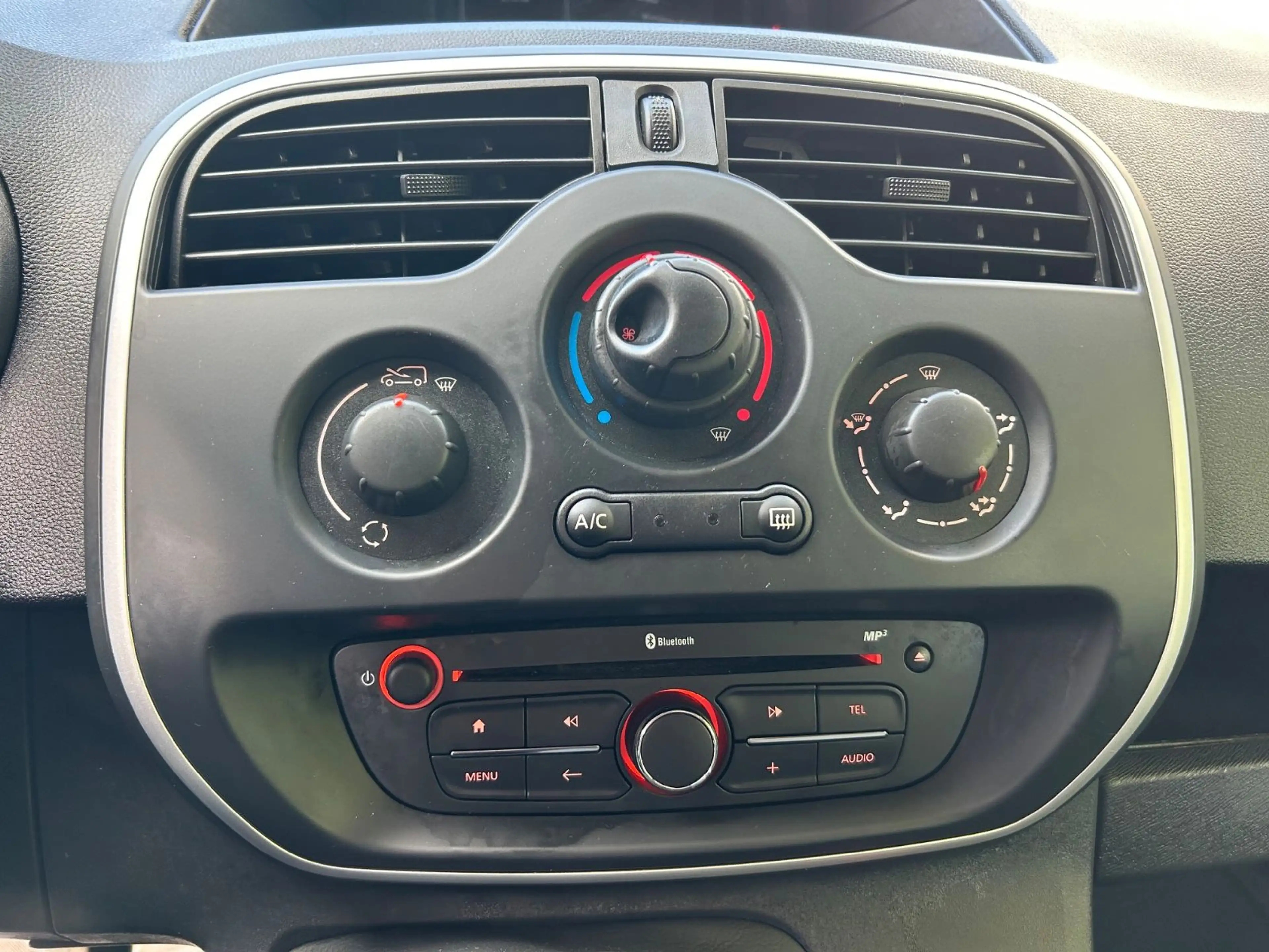 Renault Kangoo Maxi Regal Werkstatt Navi Kamera AHK — photo 14
