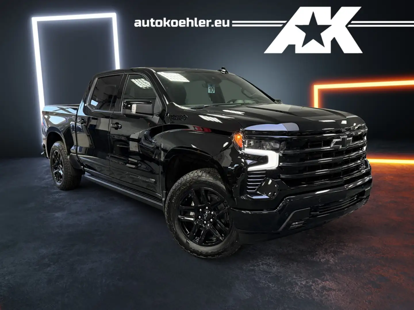 Chevrolet Silverado High Country Midnight Edition MY 25 6.2l V8 Schwarz - 1