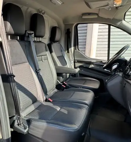 Ford Transit view 25