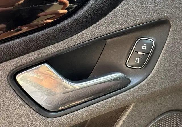 Ford Transit view 28