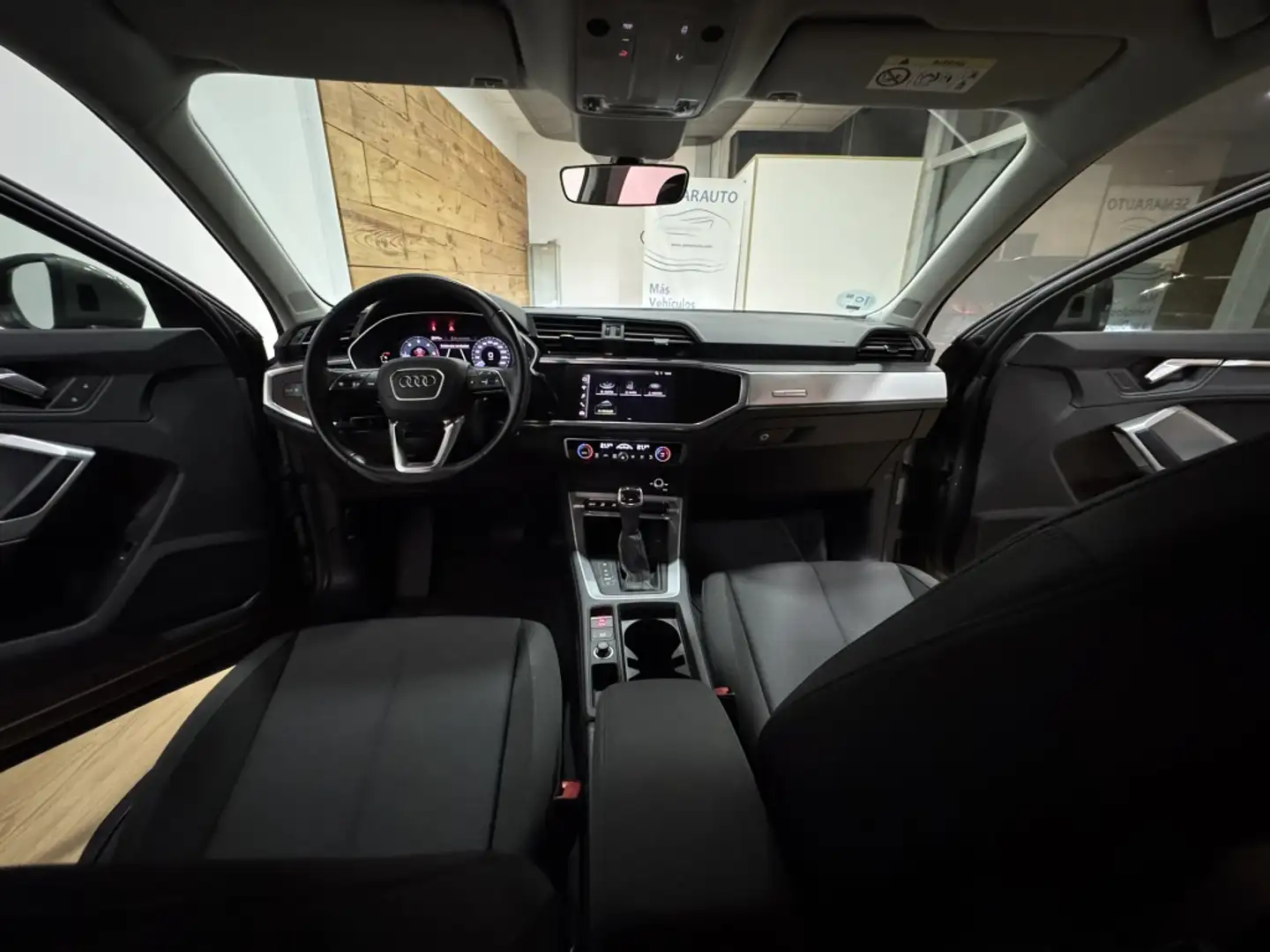 Audi Q3 35 TDI Advanced S tronic 110kW Gris - 2