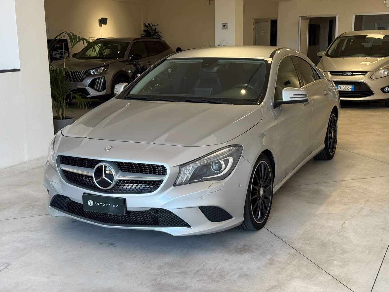 Mercedes-Benz CLA 200 CLA 200 d Automatic Sport