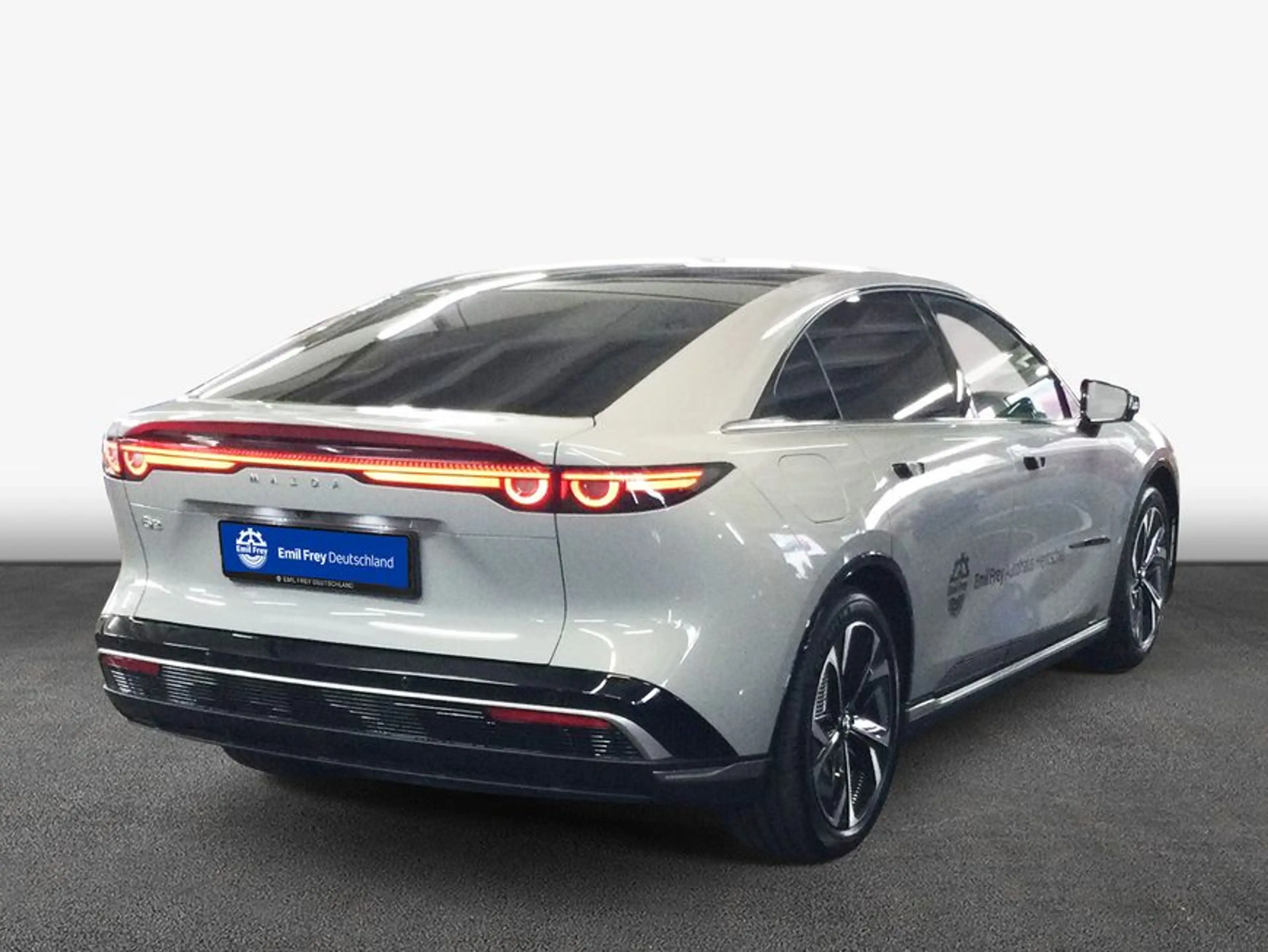 Mazda 6e EV Takumi Plus — photo 2