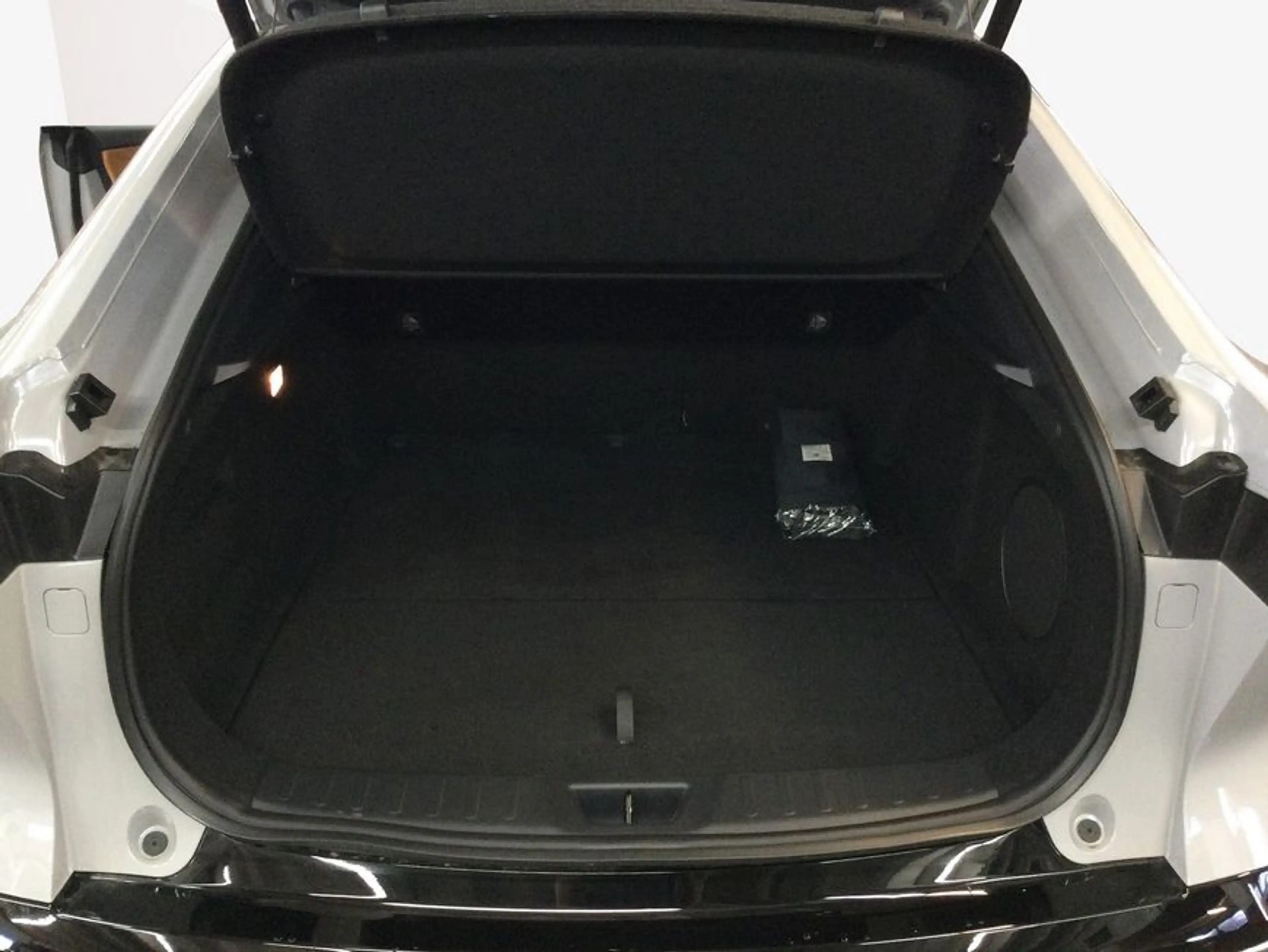 Mazda 6e EV Takumi Plus — photo 6