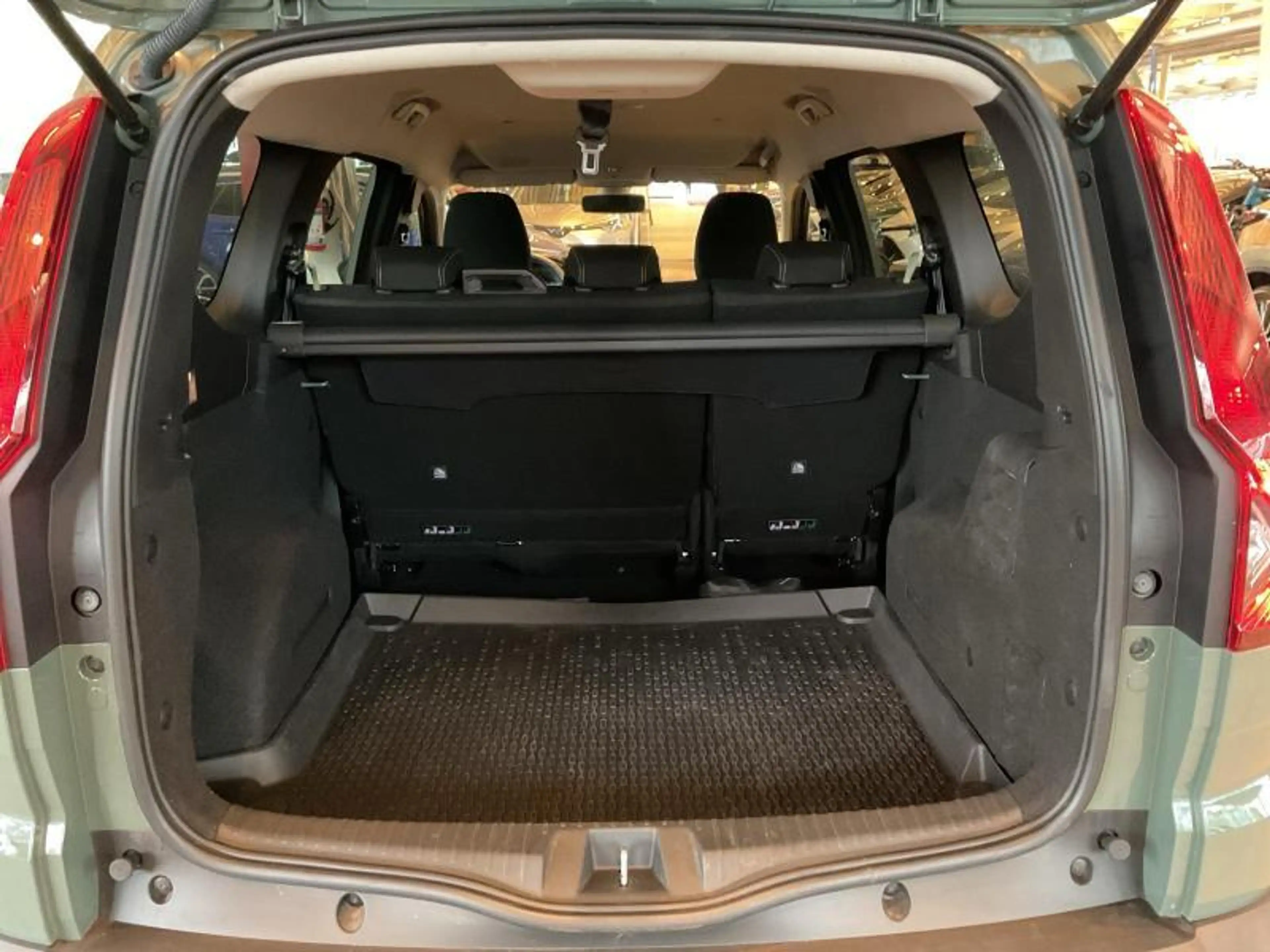 Dacia Jogger - — photo 9
