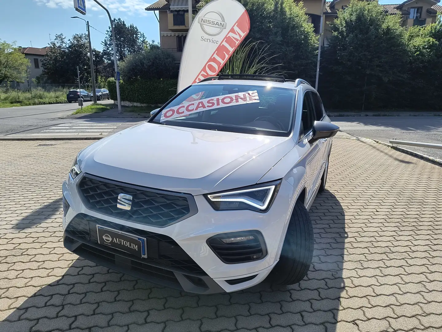 SEAT Ateca 1.0 tsi "FR" 110cv Bianco Perla Tetto Apribile El Wit - 2