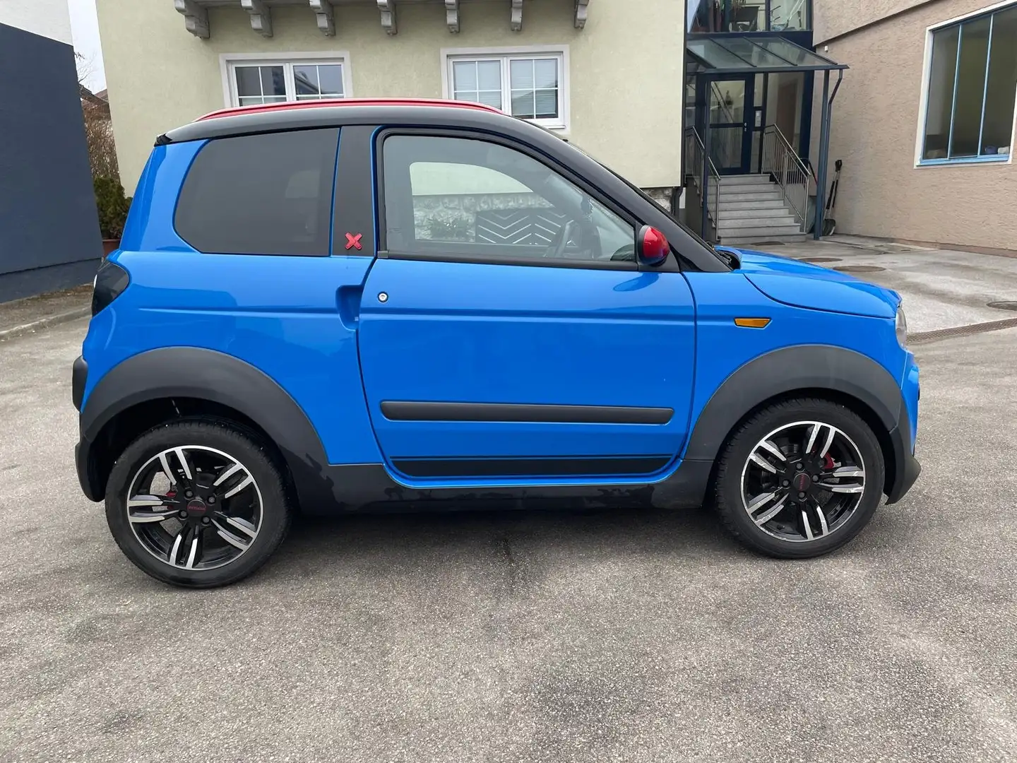 Microcar M.Go Blau - 2