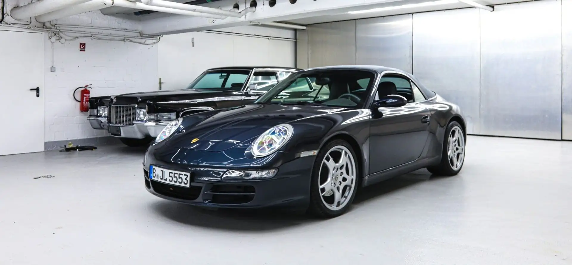 Porsche 997 Carrera Cabrio Scheckheft Grau - 2