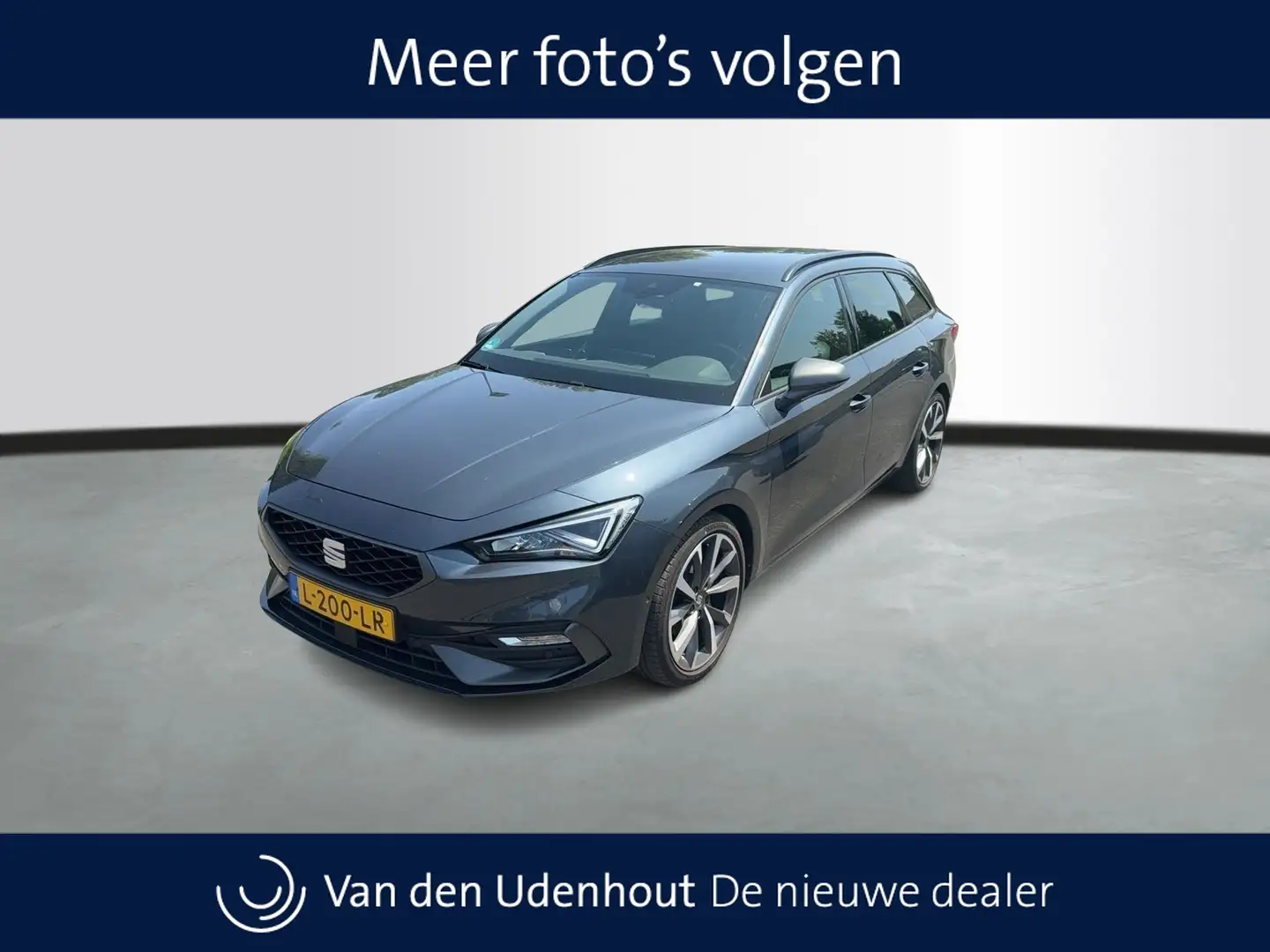 SEAT Leon Sportstourer 1.5 eTSI 150pk FR Business Intense DS Grijs - 1