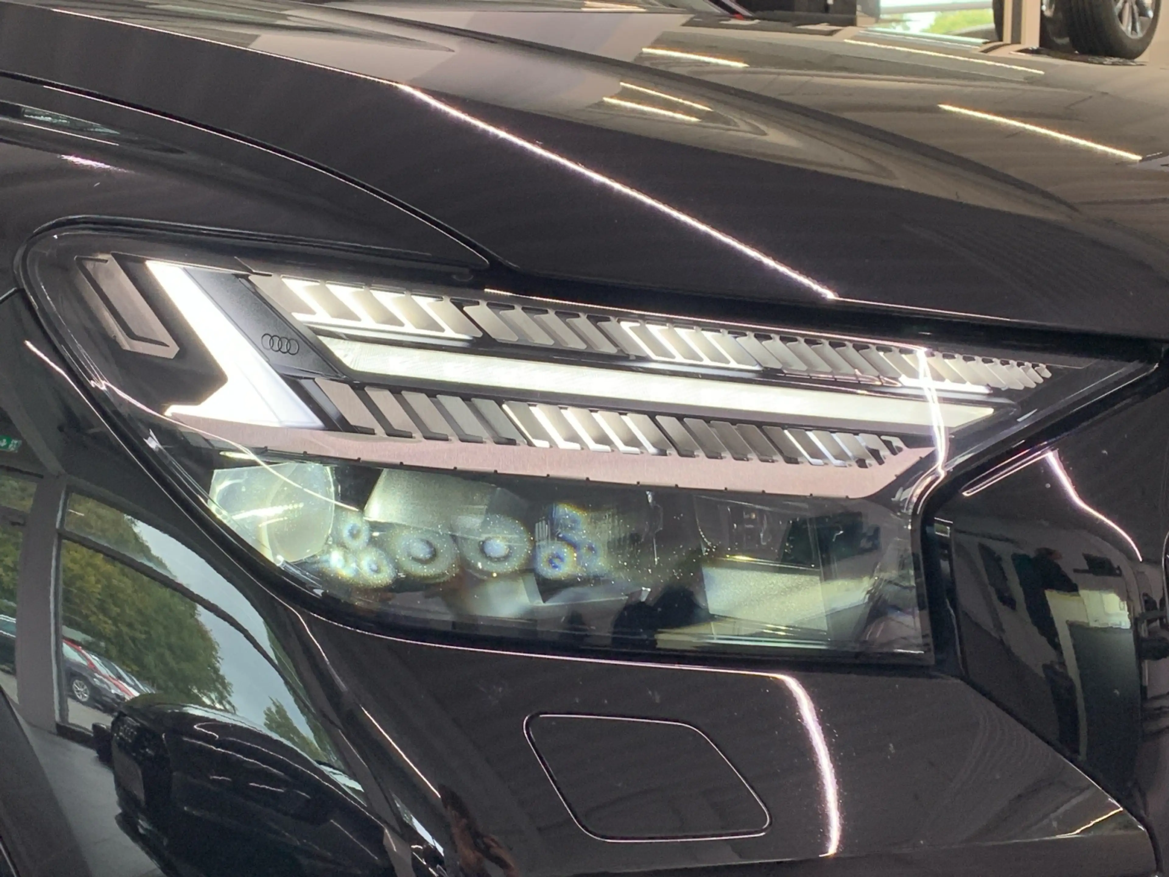 Audi Q4 e-tron Sportback 50 quattro S line AHK PANO SONOS — photo 5