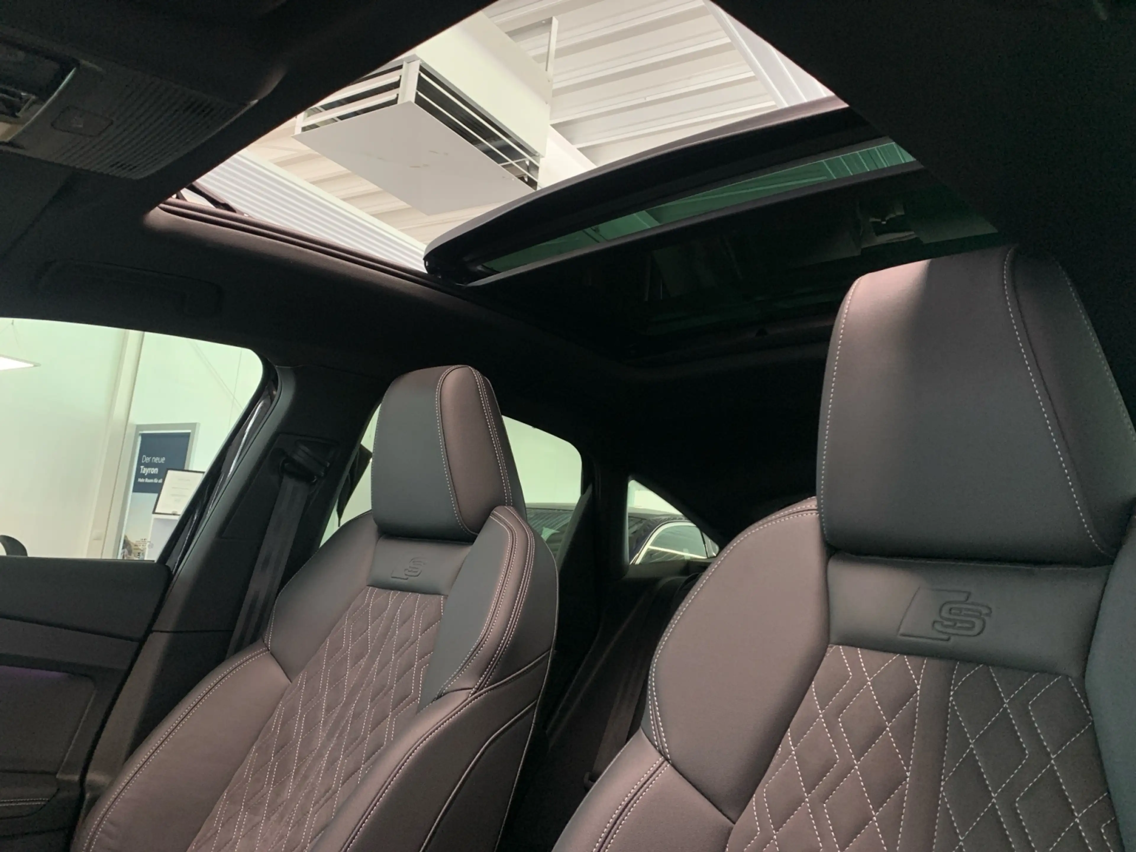 Audi Q4 e-tron Sportback 50 quattro S line AHK PANO SONOS — photo 13