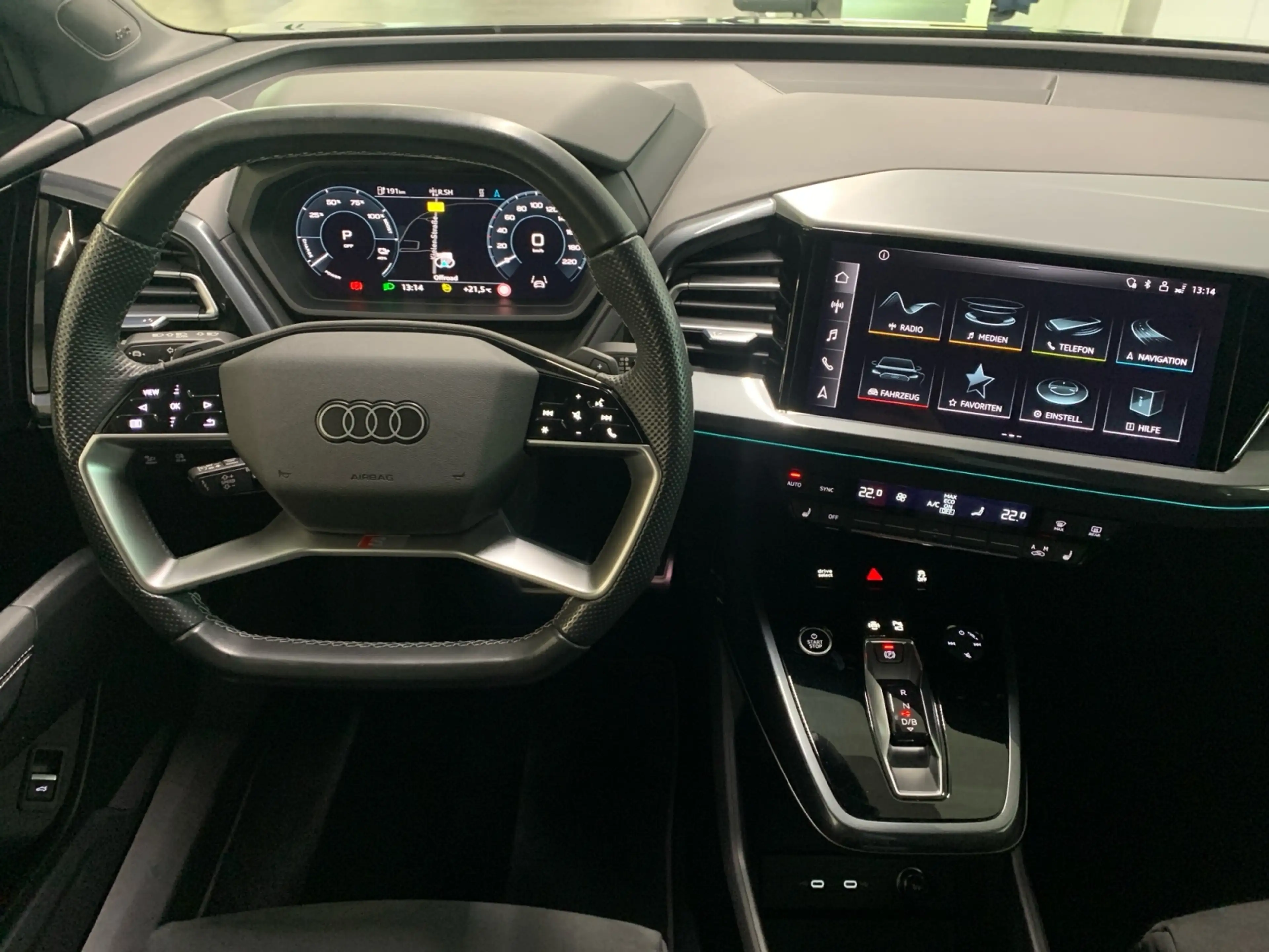 Audi Q4 e-tron Sportback 50 quattro S line AHK PANO SONOS — photo 12