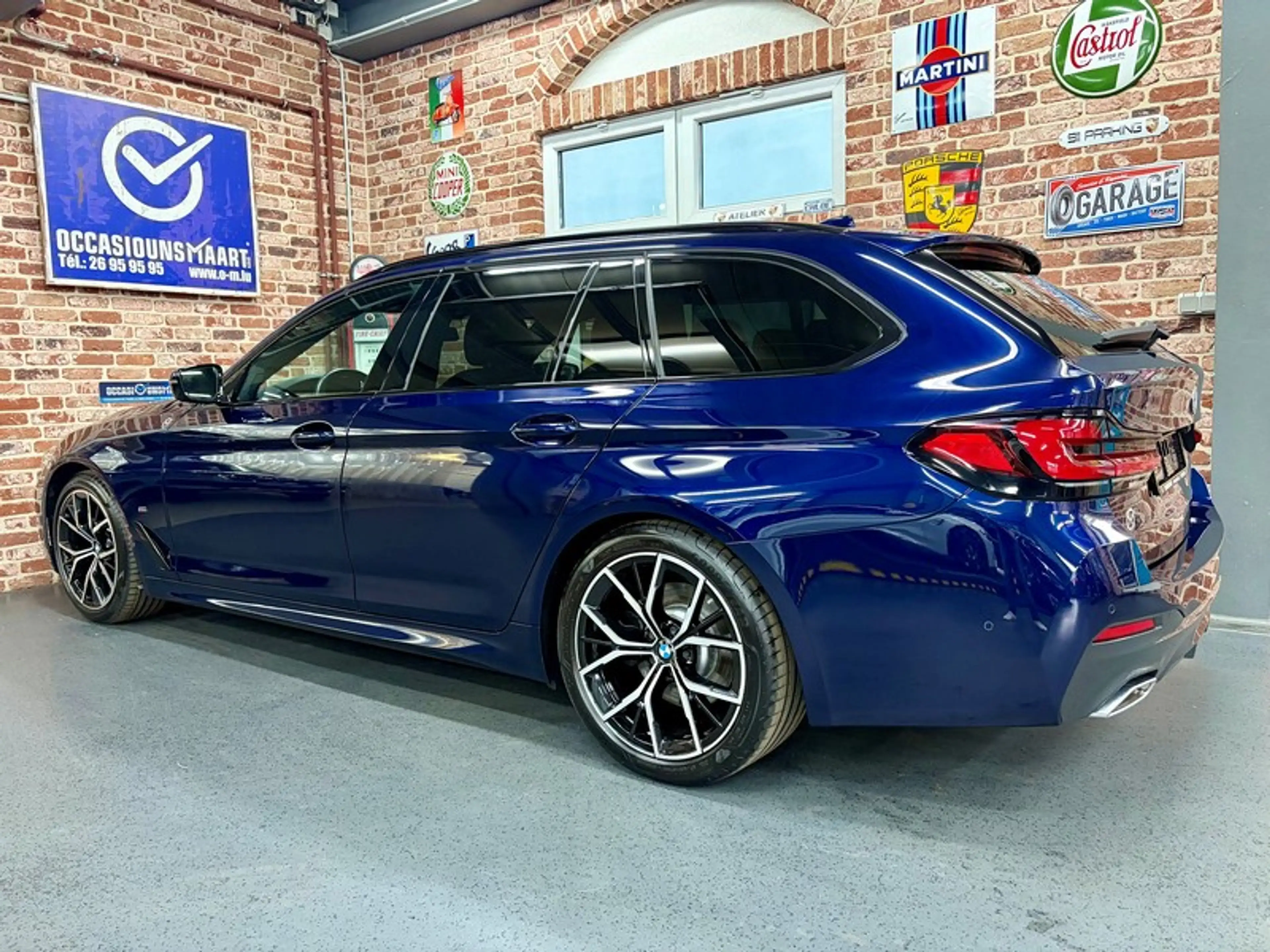 BMW 520 520dA Touring 2.0 190cv Auto xDive M-SPORT — photo 2