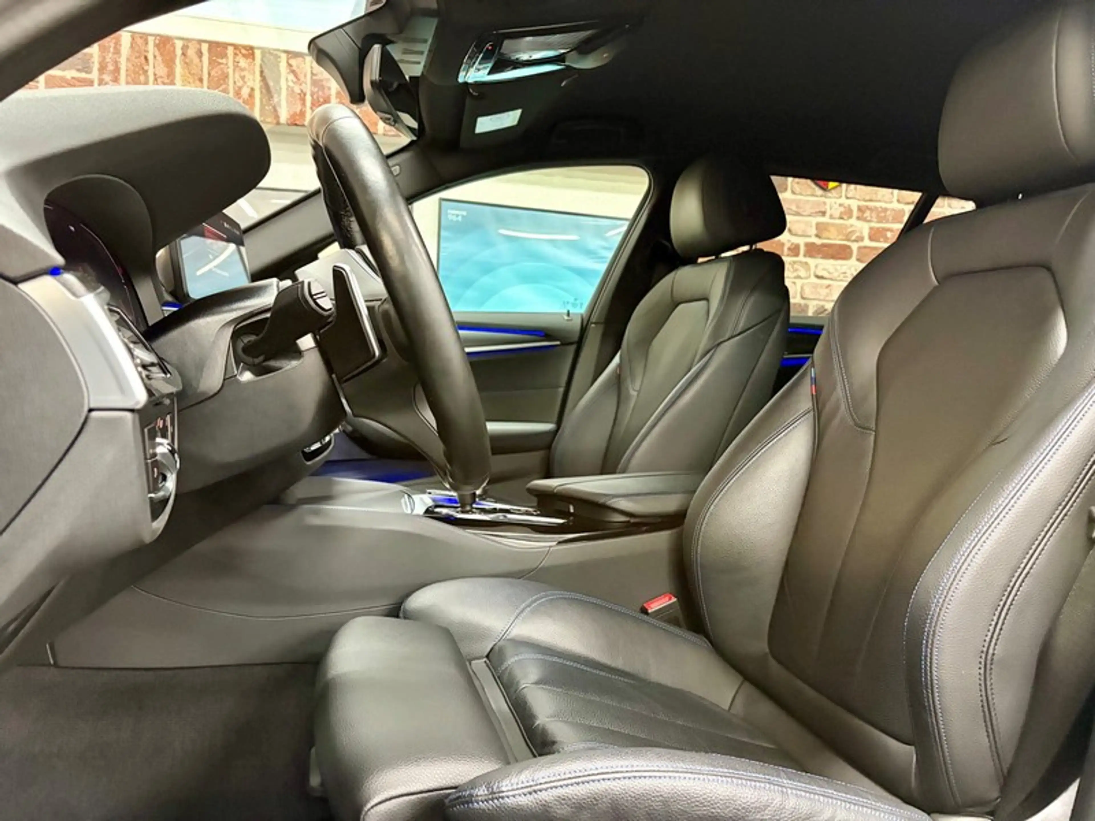 BMW 520 520dA Touring 2.0 190cv Auto xDive M-SPORT — photo 5